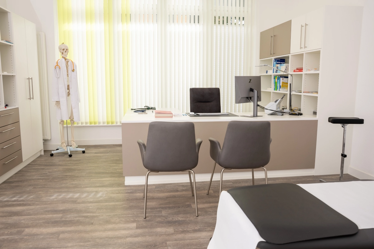 Behandlungszimmer II